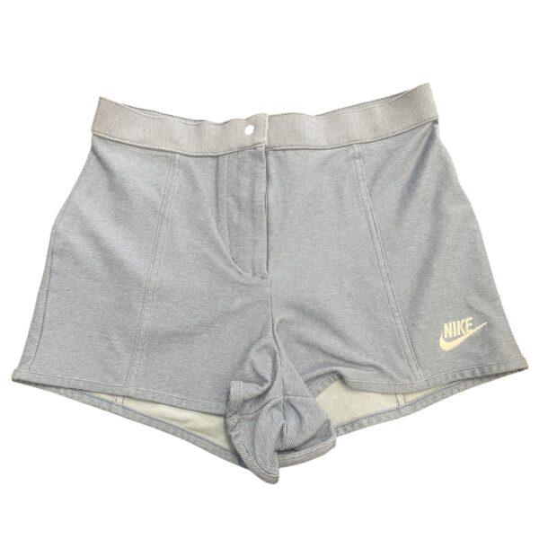 Nike lühikesed püksid, suurus S