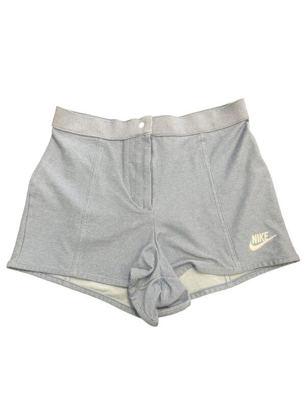 Nike lühikesed püksid, suurus S