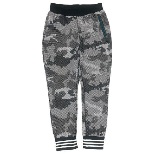 Adidase dressipüksid, suurus L